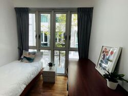 West Coast Drive (D5), Terrace #593692601